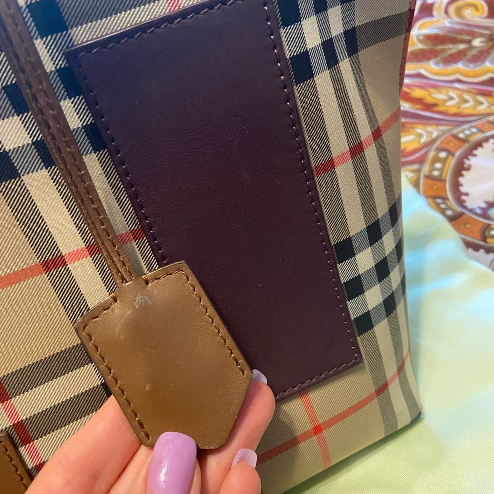 Burberry handbag - Picture 10 of 13